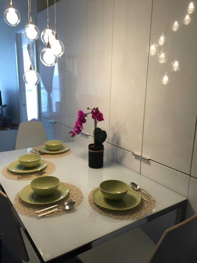 Stylish And Bright 2Br Condo In The Heart Of Downtown 多伦多 外观 照片